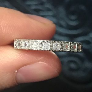 Princess cut millwork antique setting ring